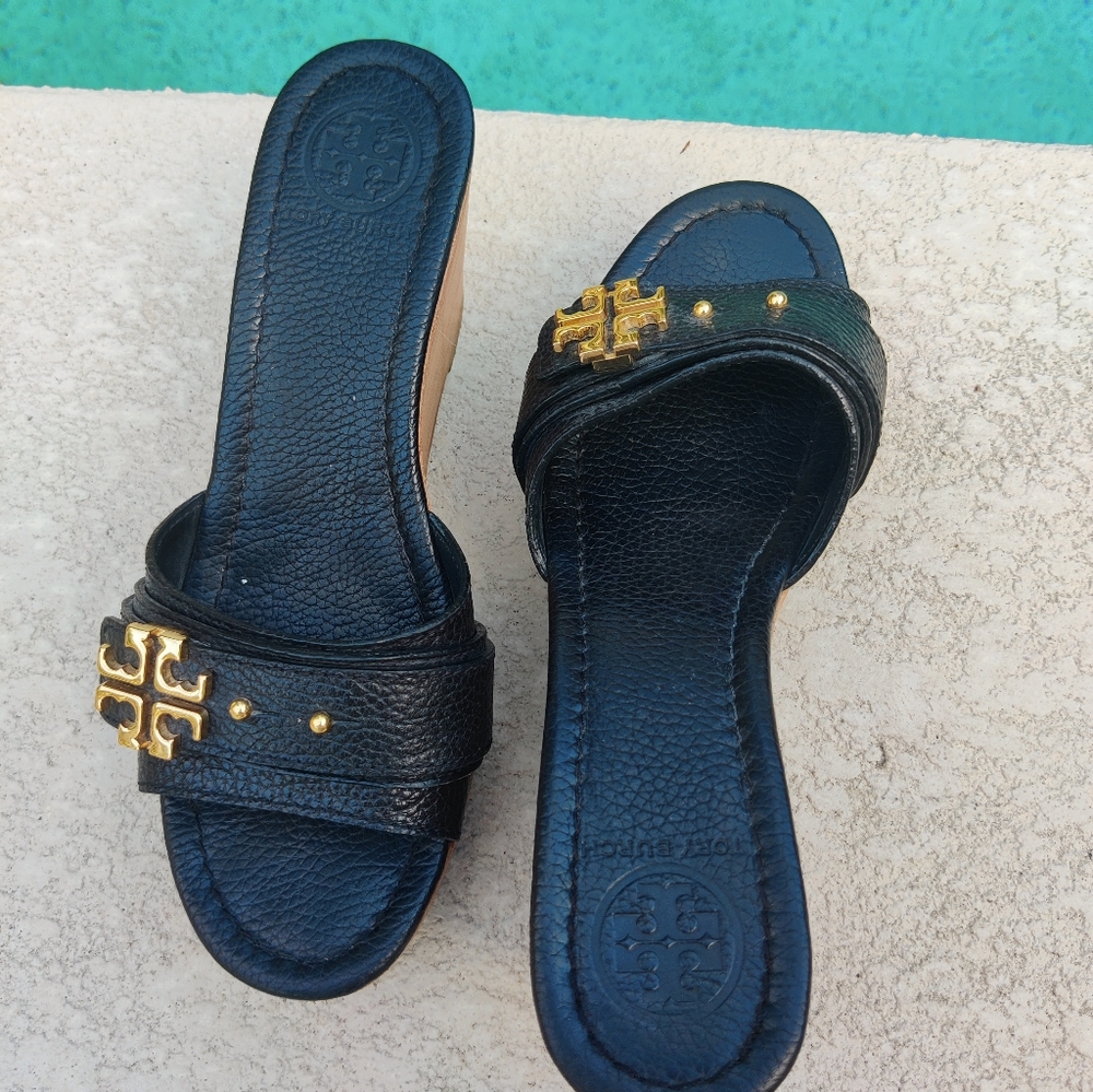 Tory Burch leather slide - Picture 4 of 16
